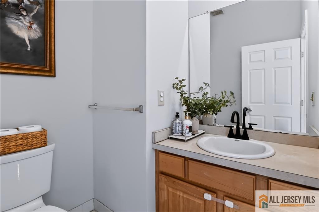 50 Gallop Lane Franklin NJ 08873