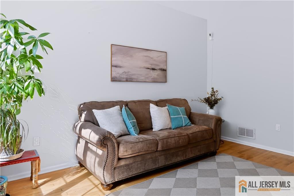 50 Gallop Lane Franklin NJ 08873