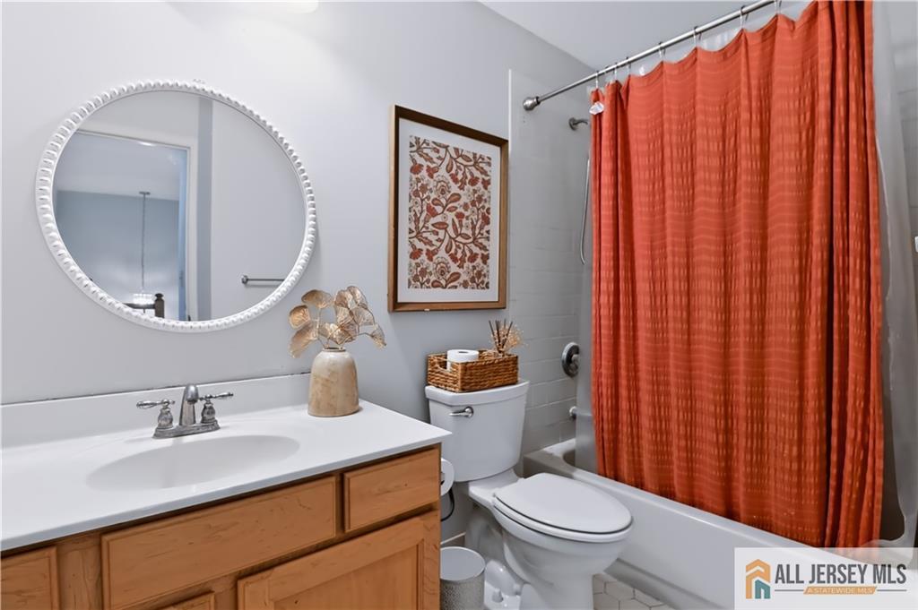 50 Gallop Lane Franklin NJ 08873