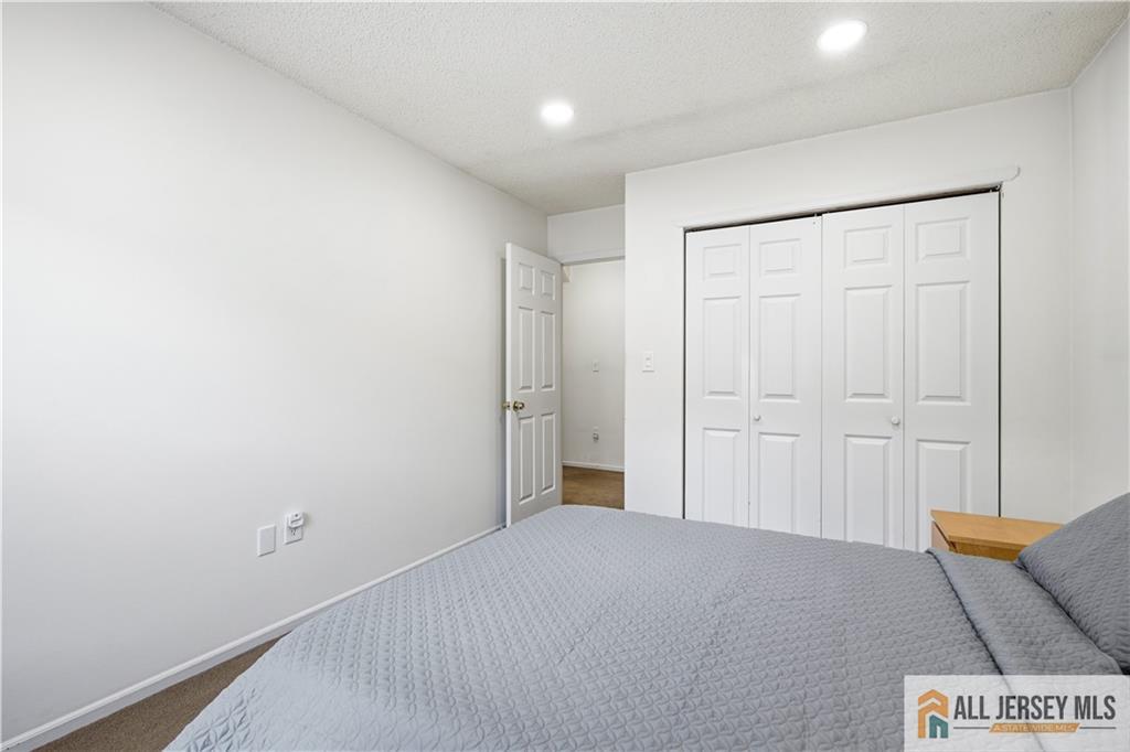 18 Colleen Court South Brunswick NJ 08824