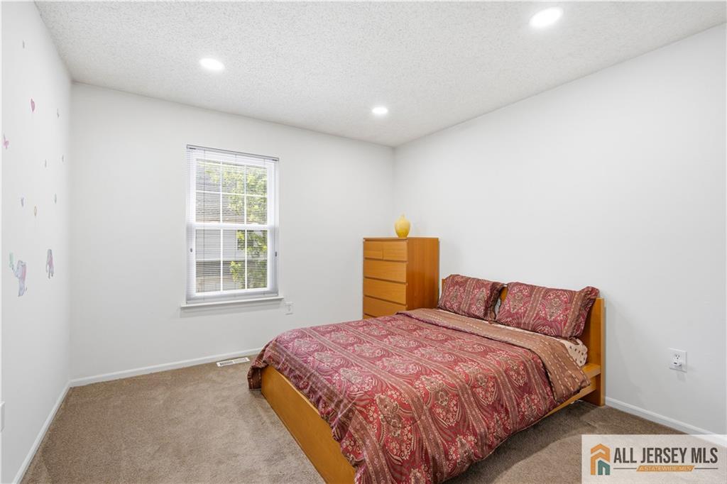 18 Colleen Court South Brunswick NJ 08824