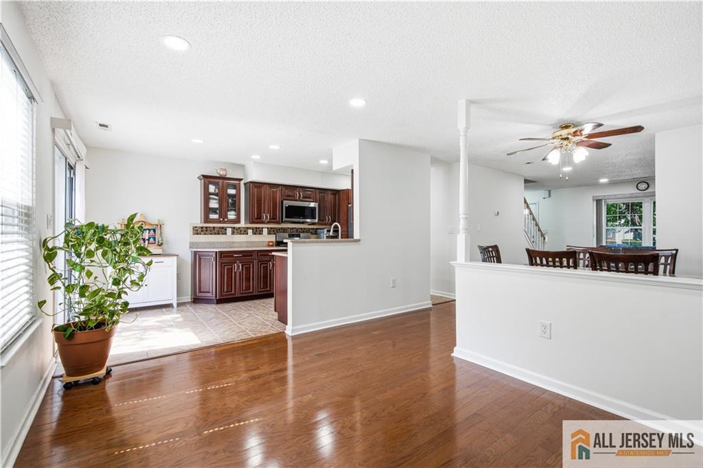 18 Colleen Court South Brunswick NJ 08824