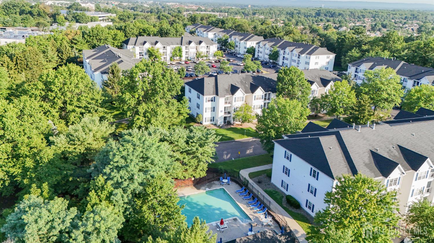 334 Waterford Drive Edison NJ 08817