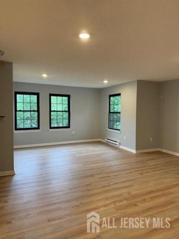 184 Wycoff Way East Brunswick NJ 08816