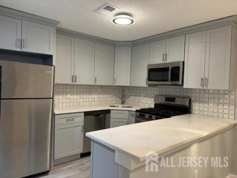 184 Wycoff Way East Brunswick NJ 08816