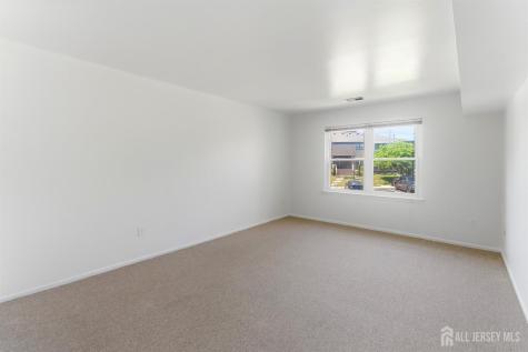 324 Sharon Garden Court Woodbridge Proper NJ 07095