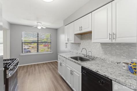 324 Sharon Garden Court Woodbridge Proper NJ 07095