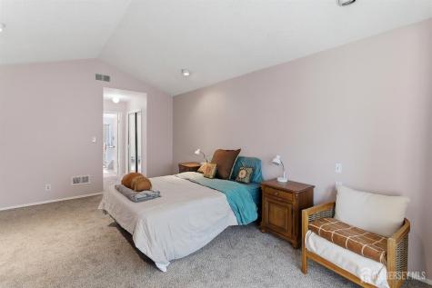 19 Ingram Drive Monroe NJ 08831