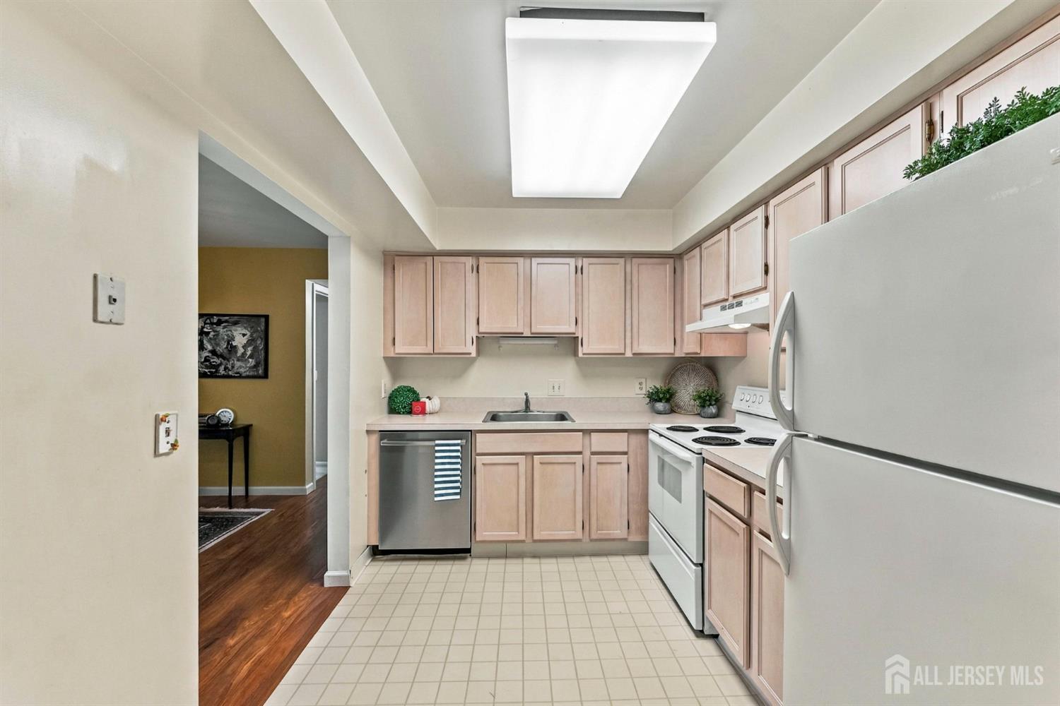 2214 Sayre Drive Plainsboro NJ 08540