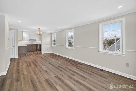 8 Sussex Way Monroe NJ 08831