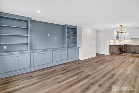 8 Sussex Way Monroe NJ 08831