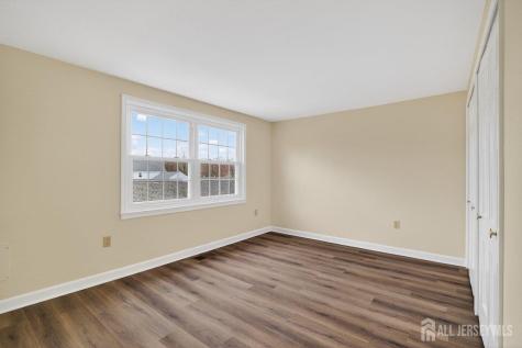 8 Sussex Way Monroe NJ 08831
