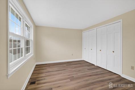 8 Sussex Way Monroe NJ 08831