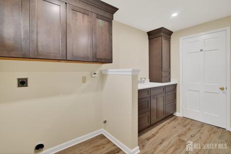 8 Sussex Way Monroe NJ 08831