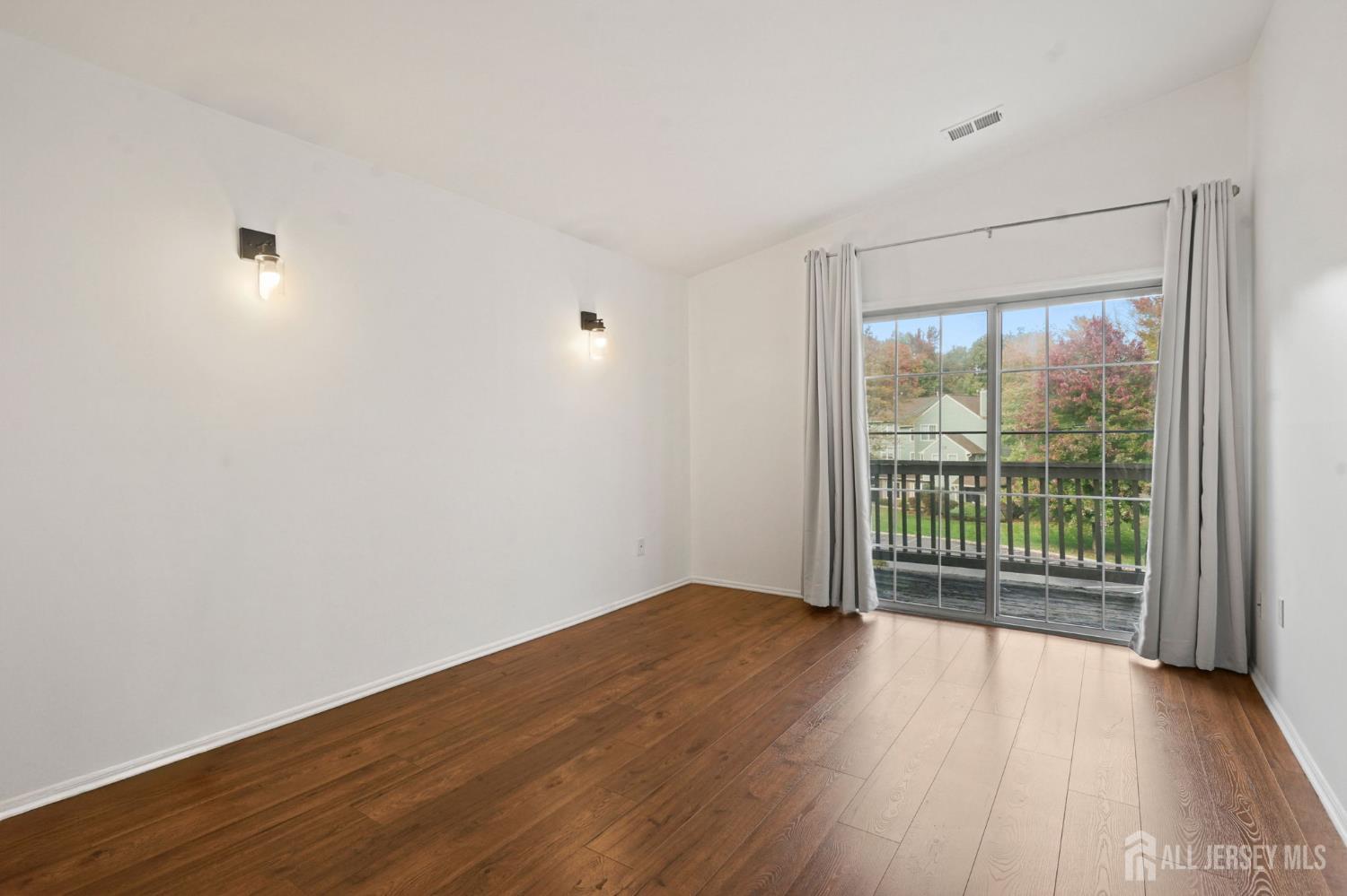 6083 Cedar Court South Brunswick NJ 08852