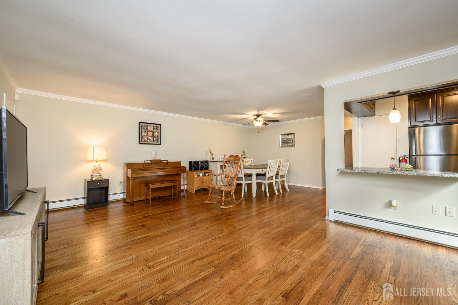 18 Deanna Drive Hillsborough NJ 08844