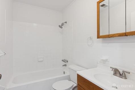 124 Beverly Hill Terrace Woodbridge Proper NJ 07095