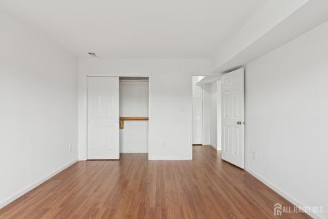 124 Beverly Hill Terrace Woodbridge Proper NJ 07095