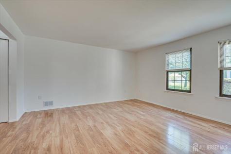 294 Hatfield Lane East Brunswick NJ 08816