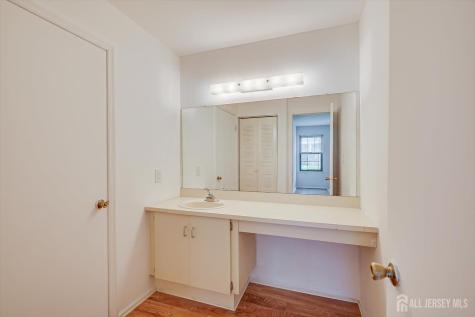 294 Hatfield Lane East Brunswick NJ 08816