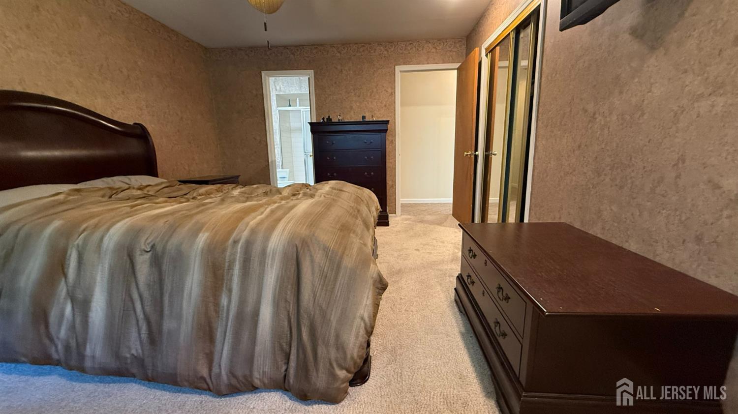 24 Emerald Lane Old Bridge NJ 08857