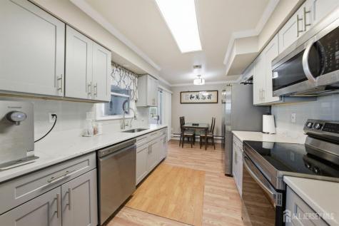 631 Yale Way Monroe NJ 08831