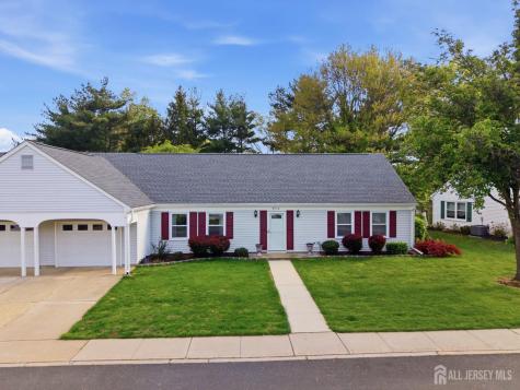 631 Yale Way Monroe NJ 08831