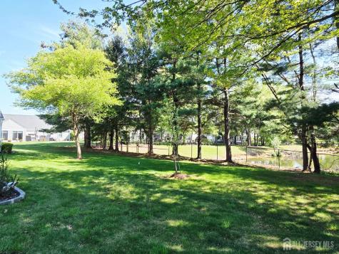 631 Yale Way Monroe NJ 08831