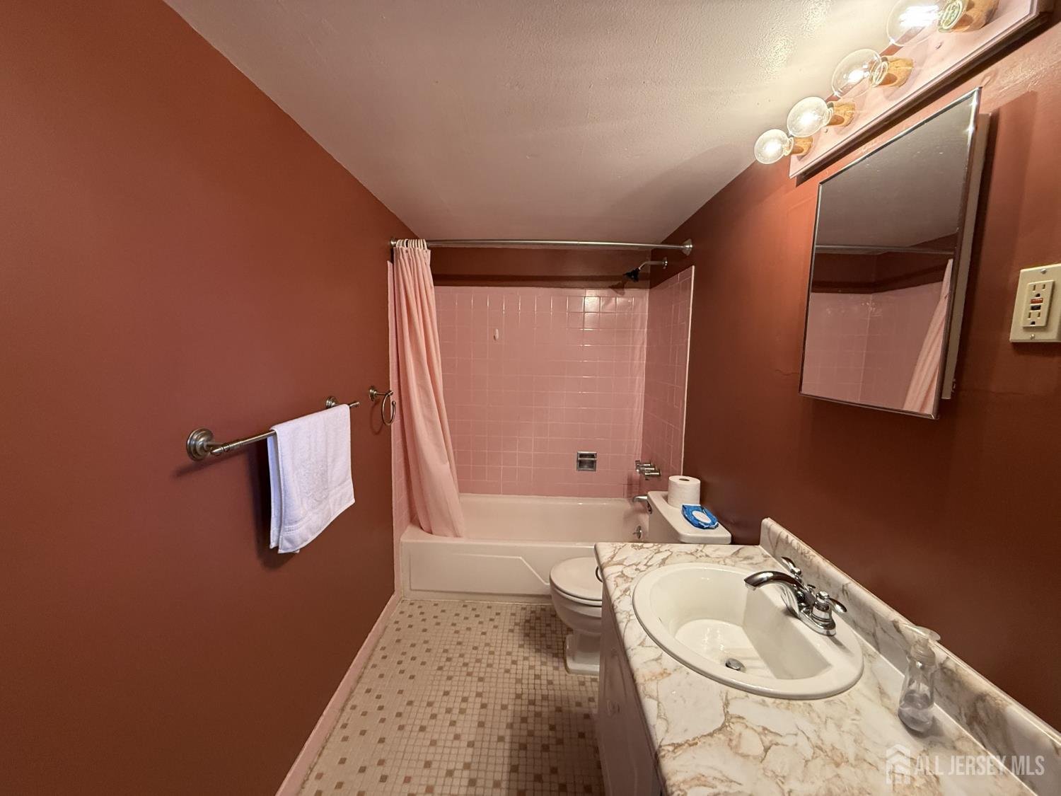 54 Garden View Terrace East Windsor NJ 08520