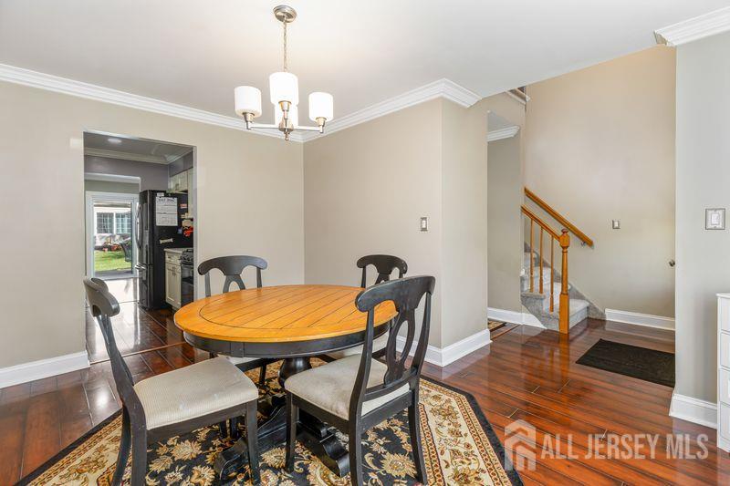 4 Heritage Square Sayreville NJ 08872