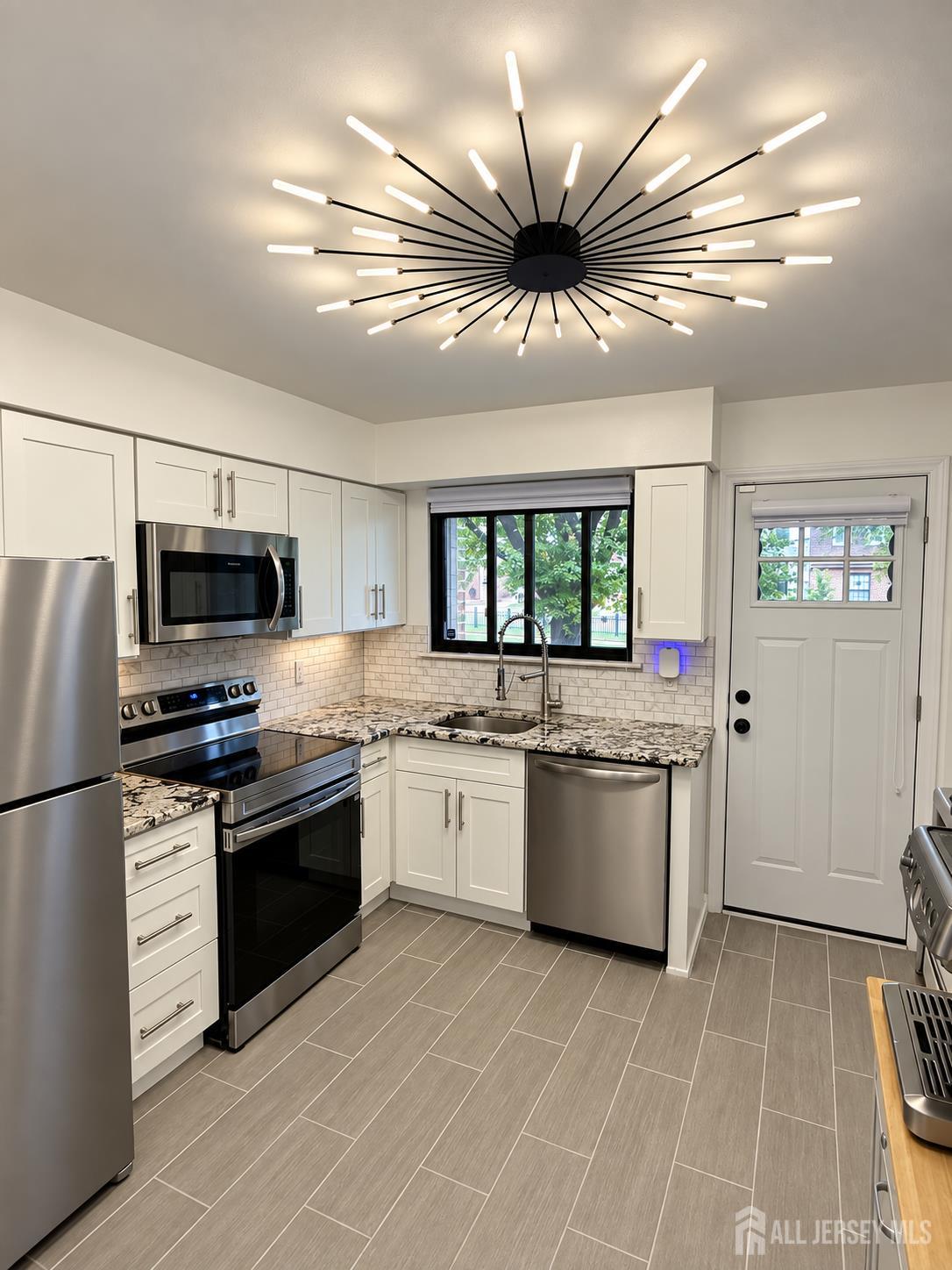 324 Gill Lane Iselin NJ 08830