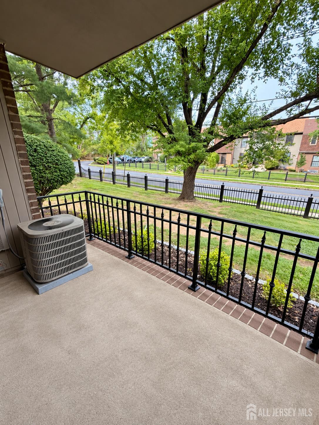 324 Gill Lane Iselin NJ 08830