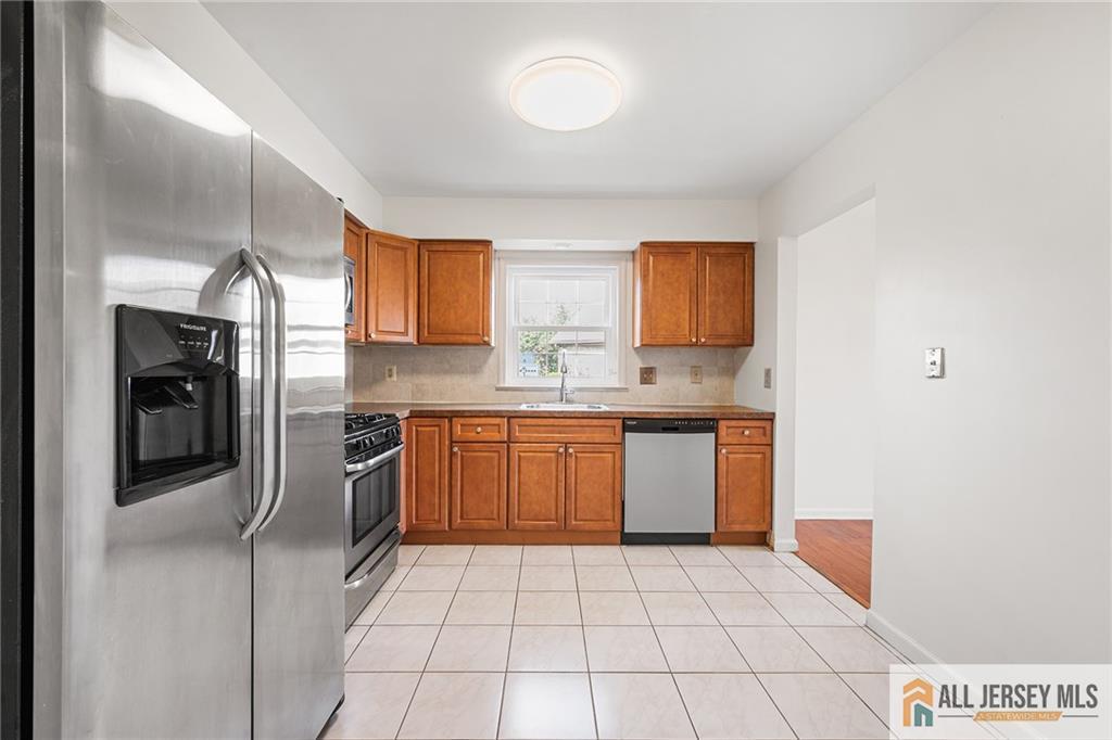 16 Andrew Johnson Drive Monroe NJ 08831