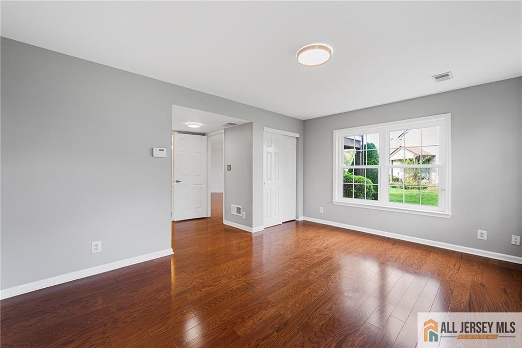 16 Andrew Johnson Drive Monroe NJ 08831