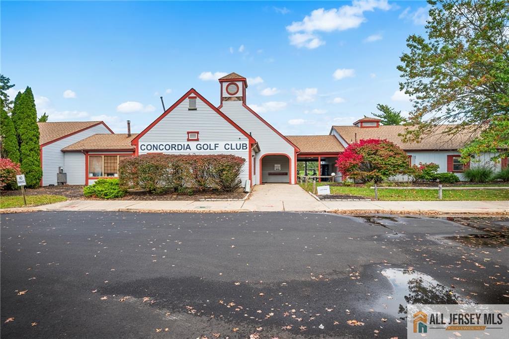 16 Andrew Johnson Drive Monroe NJ 08831