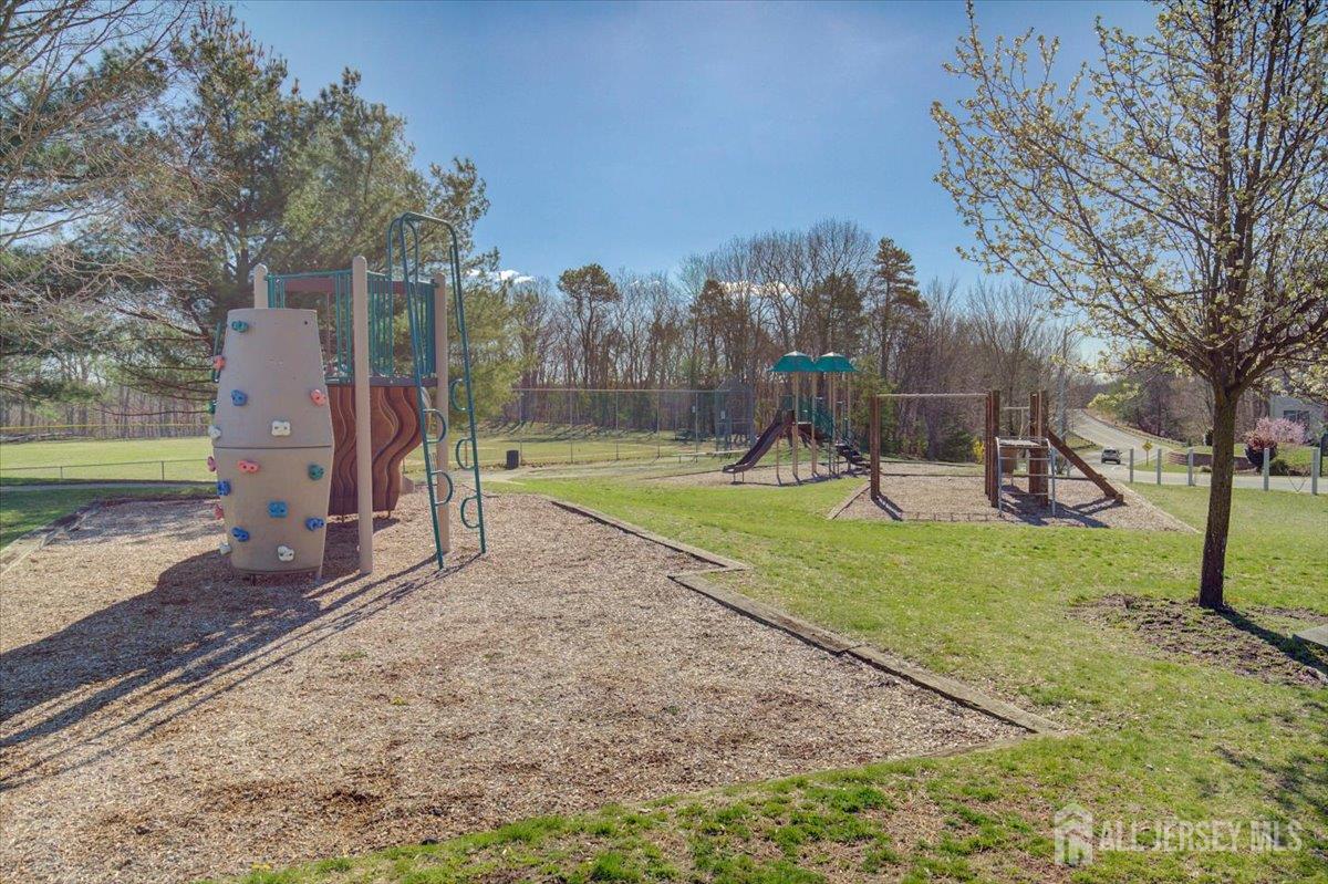 607 Bluebell Dr Drive Jackson NJ 08527
