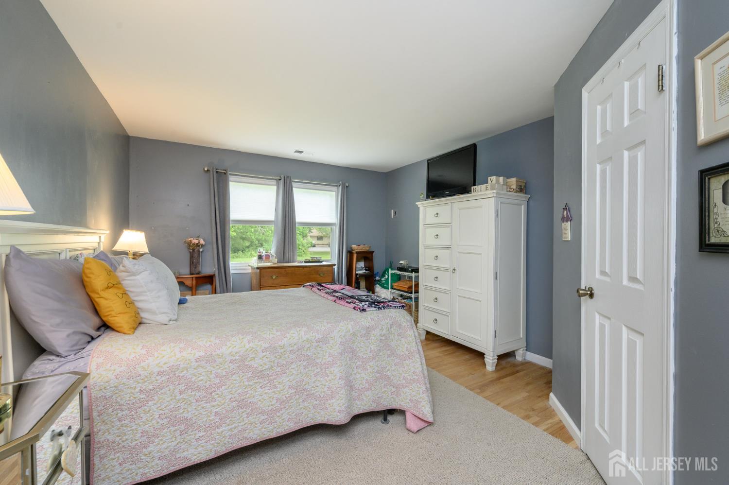 2214 Silver Court Hamilton NJ 08690
