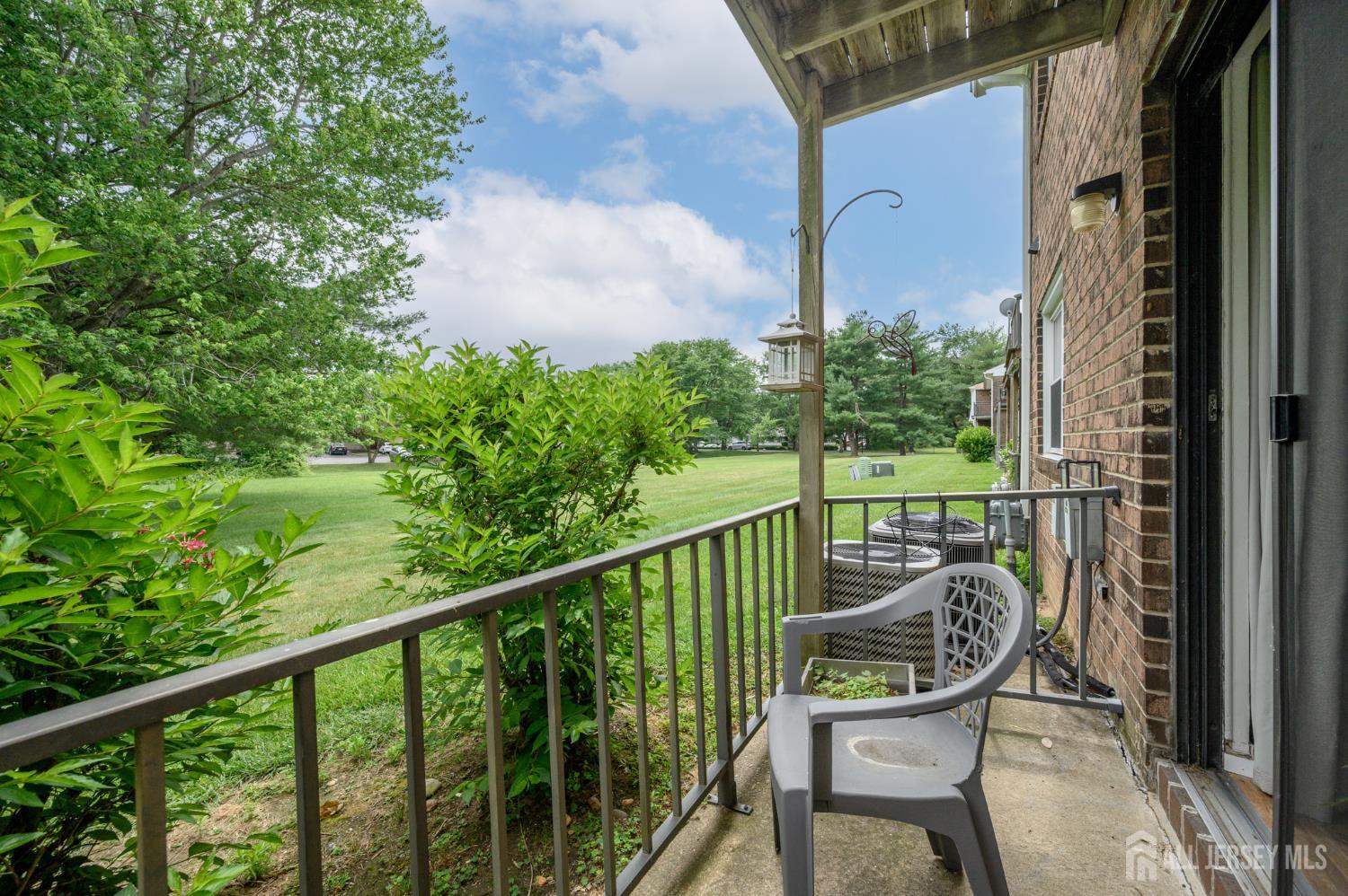 2214 Silver Court Hamilton NJ 08690