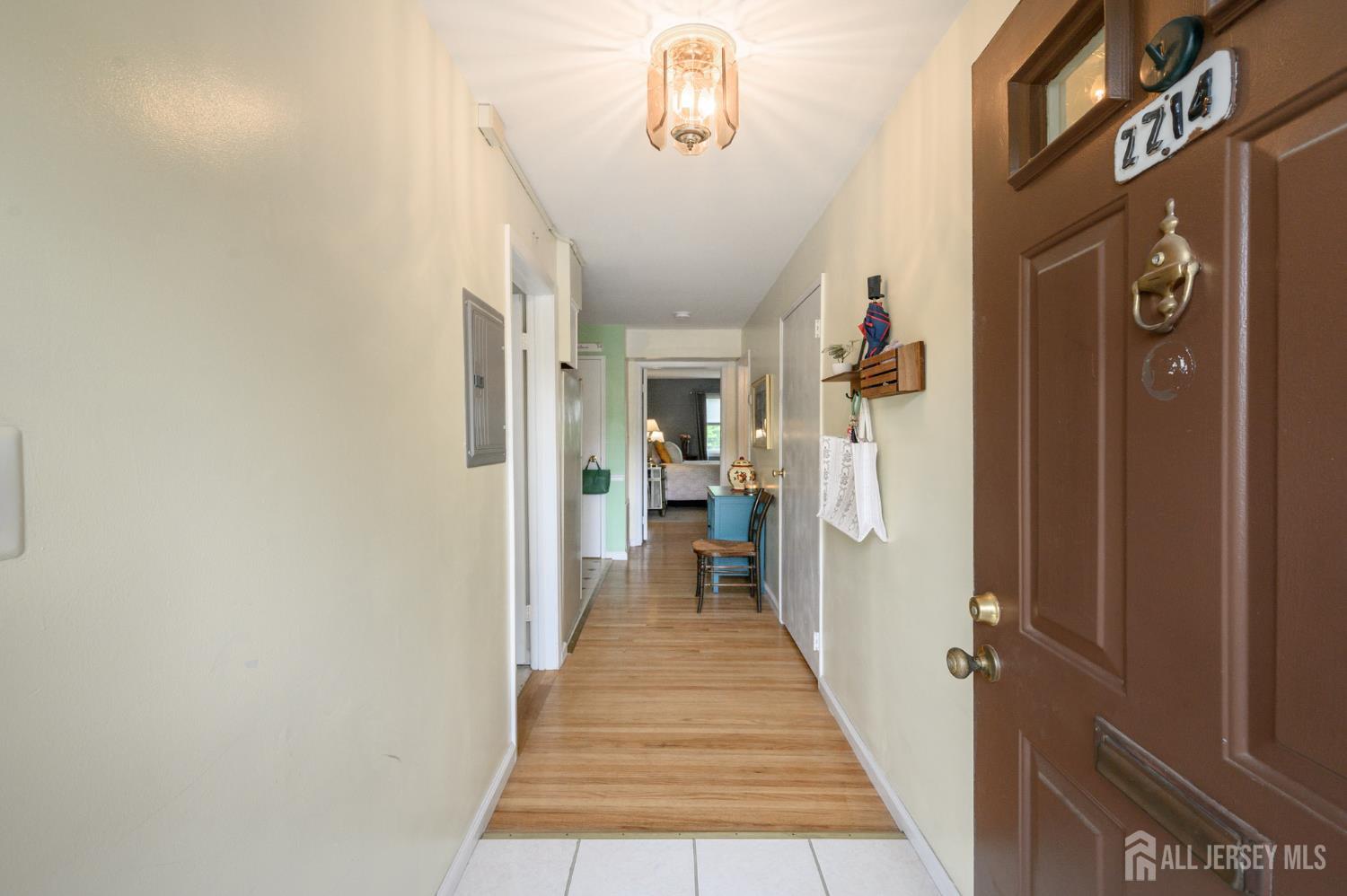 2214 Silver Court Hamilton NJ 08690