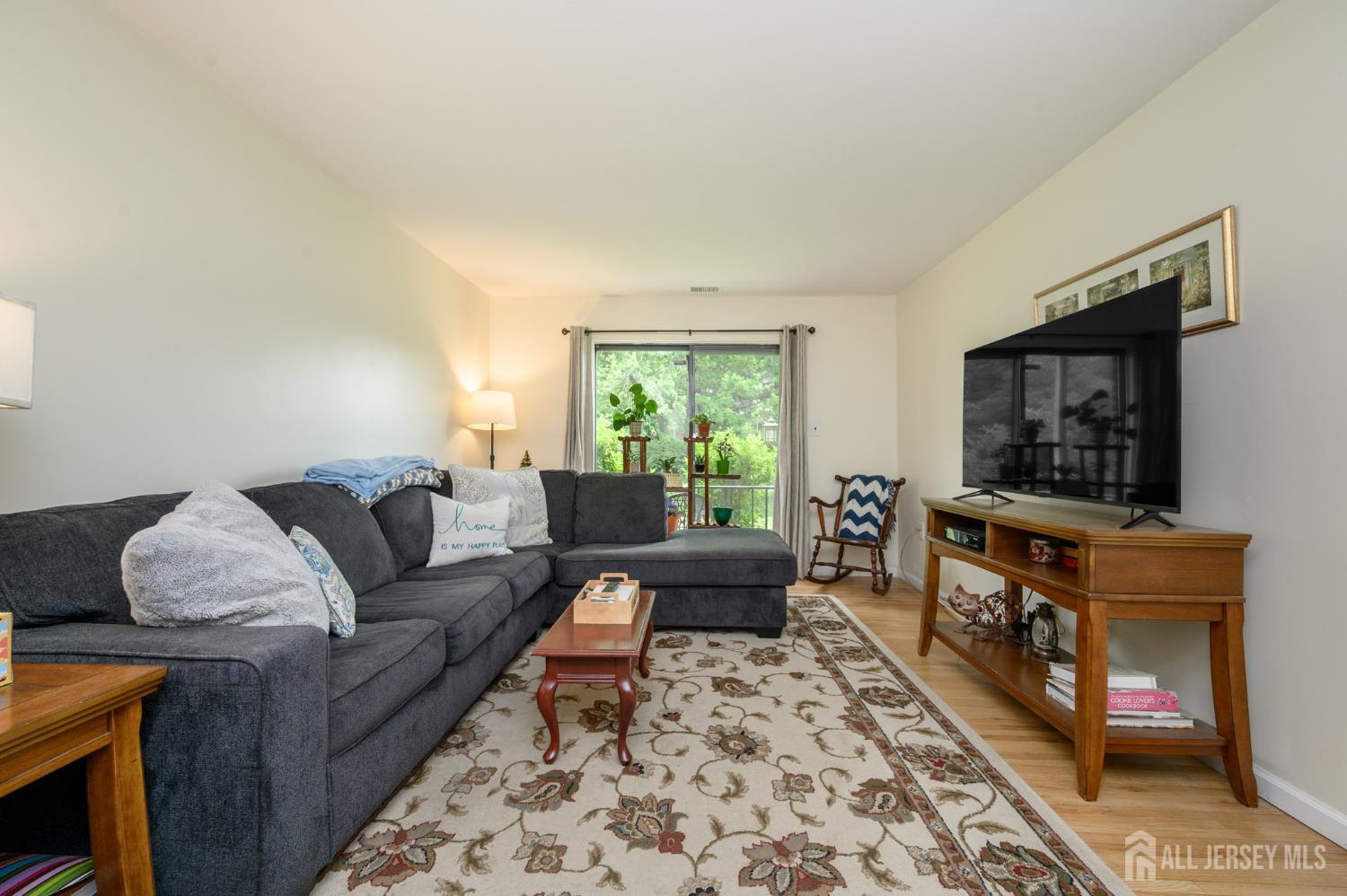 2214 Silver Court Hamilton NJ 08690