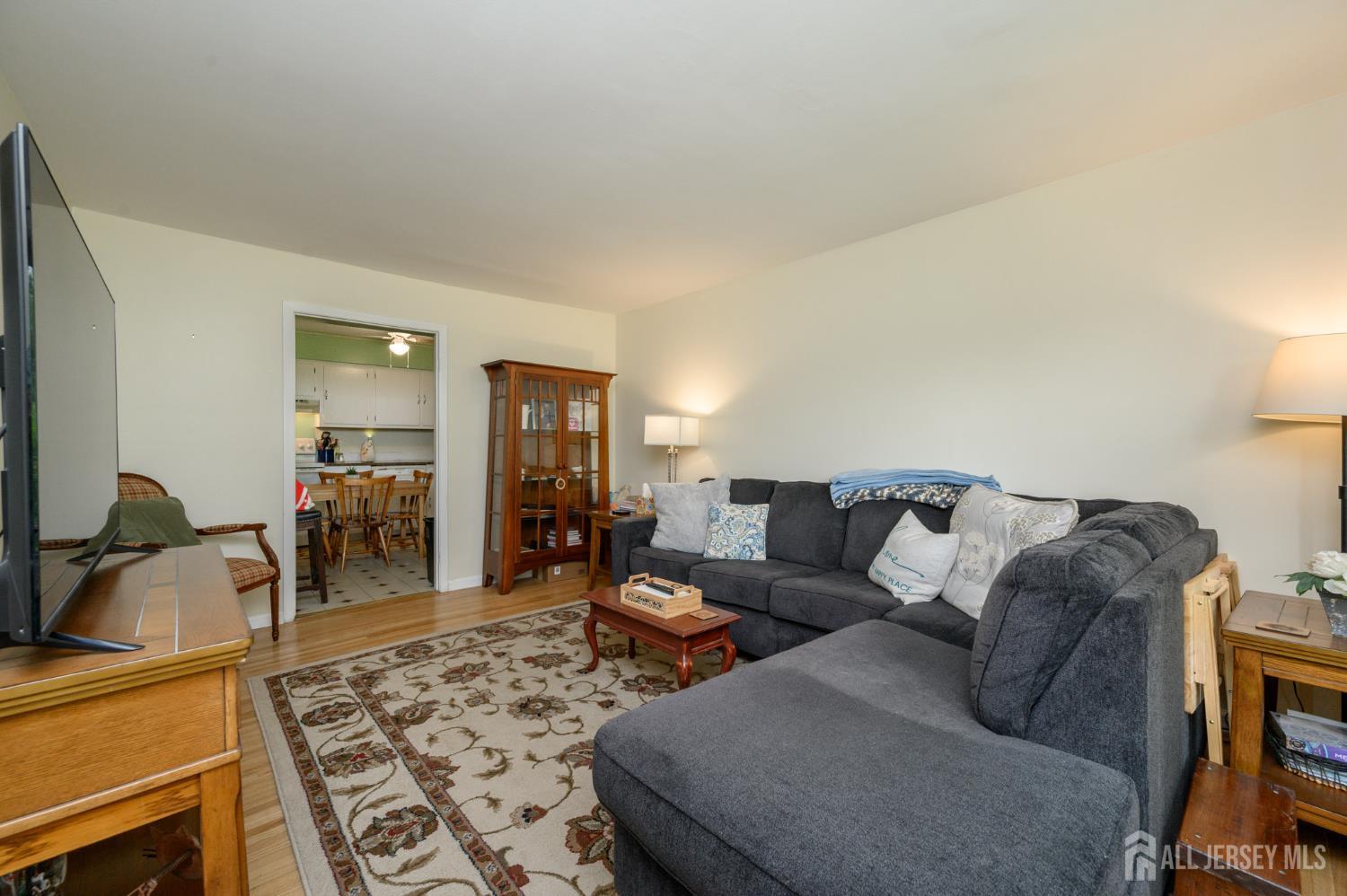 2214 Silver Court Hamilton NJ 08690