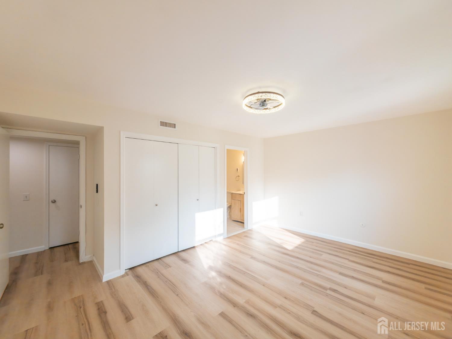 461-B Revere Way Monroe NJ 08831