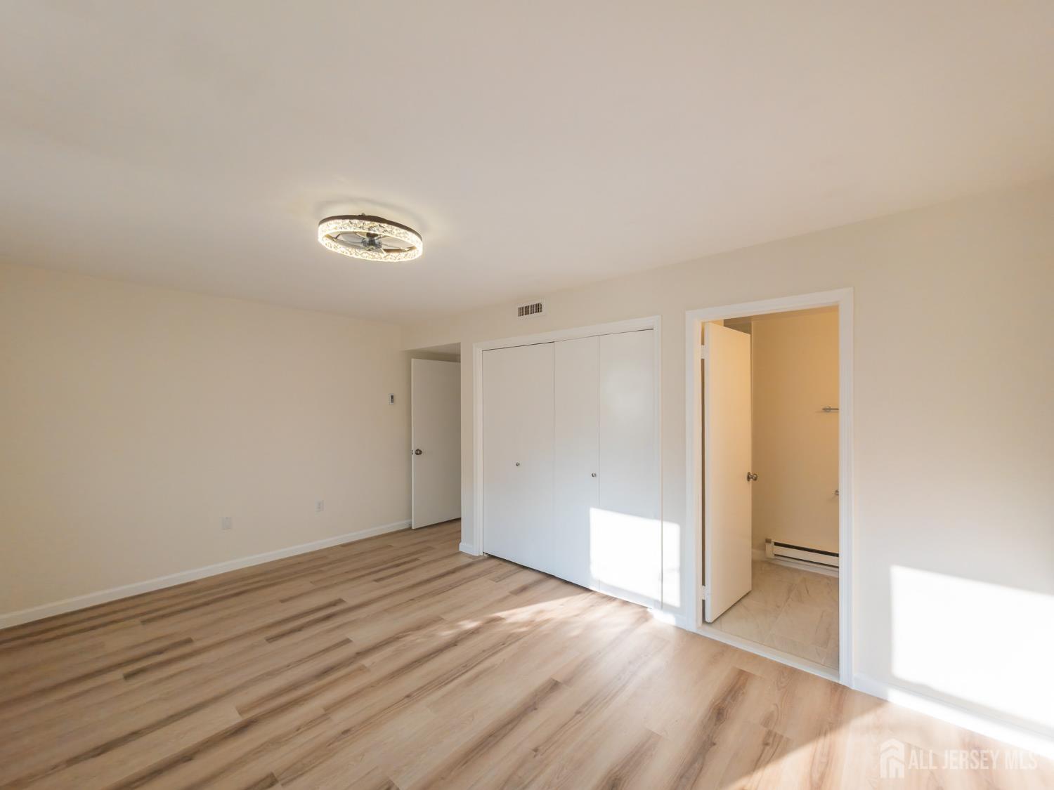 461-B Revere Way Monroe NJ 08831