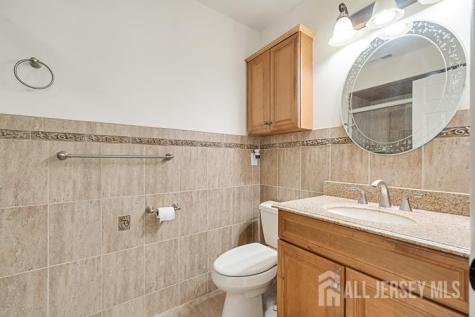 127 Oakmont Court Edison NJ 08820