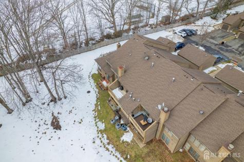 127 Oakmont Court Edison NJ 08820