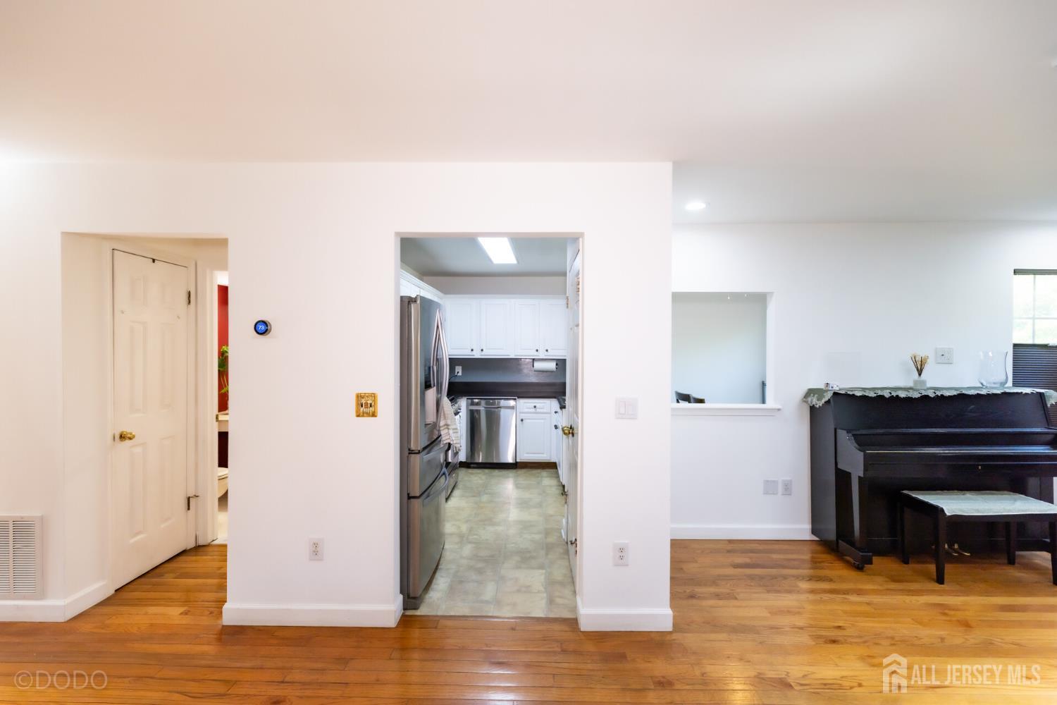 86 Gordon Avenue Lawrence NJ 08648