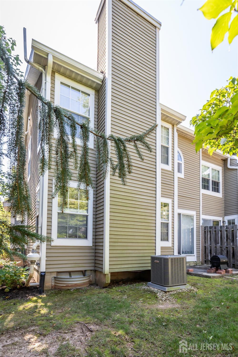 86 Gordon Avenue Lawrence NJ 08648