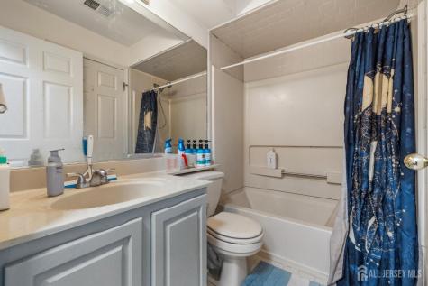 1131 Waterford Drive Edison NJ 08817