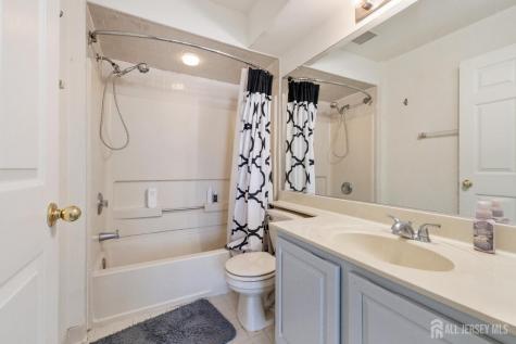 1131 Waterford Drive Edison NJ 08817