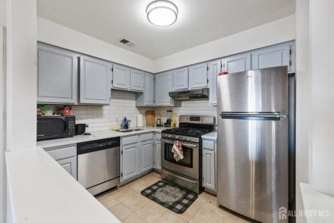 1131 Waterford Drive Edison NJ 08817